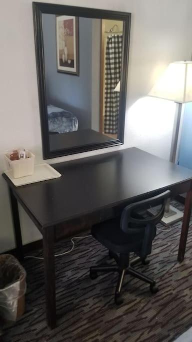Hotel 2 Queen Beds Hotel Room 226 Booking Stillwater Dış mekan fotoğraf